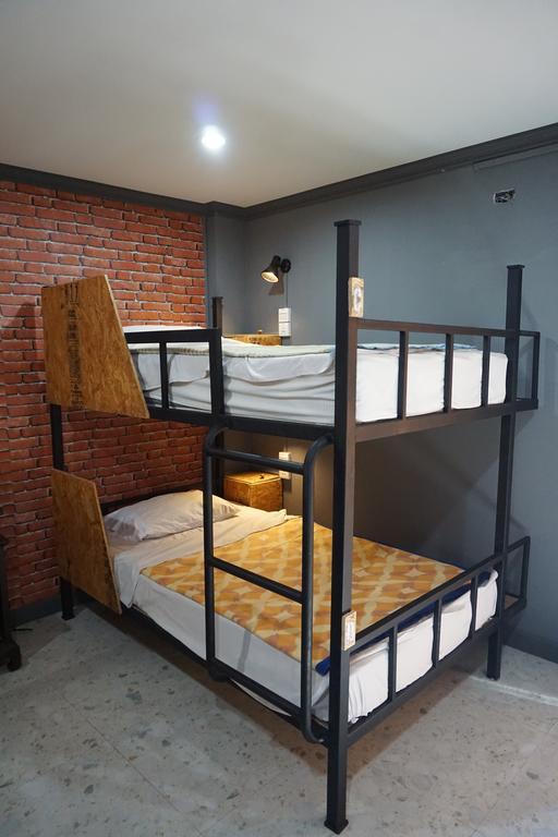 Hotel Baanlansa Bed&Bar Chiang Mai Exterior foto