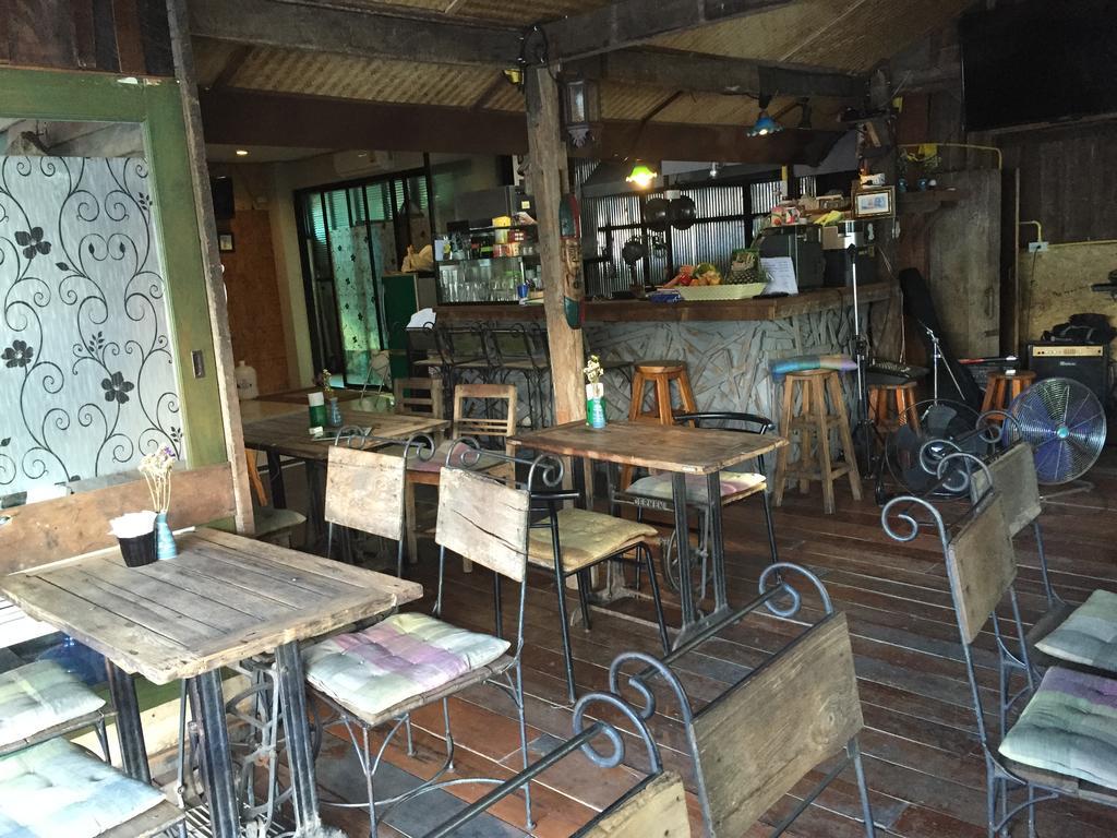 Hotel Baanlansa Bed&Bar Chiang Mai Exterior foto